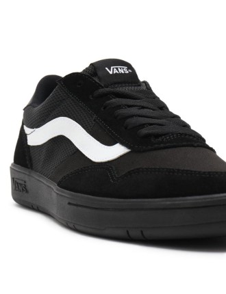 Ténis Staple Cruze Too ComfyCush Vans Preto