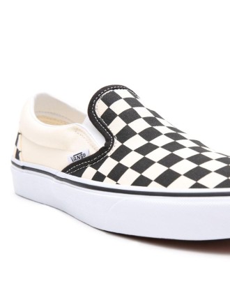 Ténis Checkerboard Classic Slip-On Vans Preto